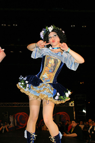 Snow White @ limebarb.com fashion show @ Chicago's H.I.N. 2007