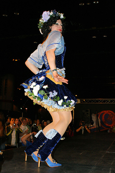 Snow White @ limebarb.com fashion show @ Chicago's H.I.N. 2007
