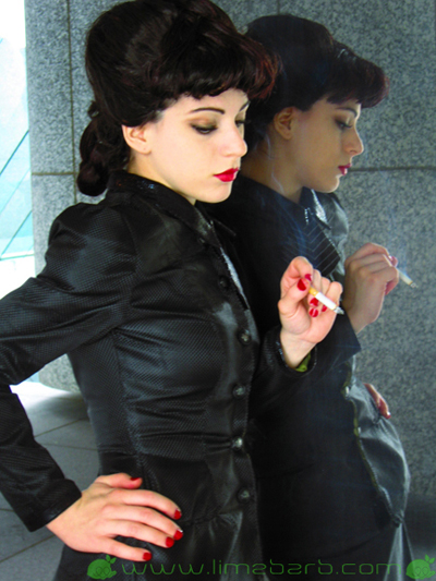 Rachael of BladeRunner, costume by limebarb.com. Photo by Jia, 2006