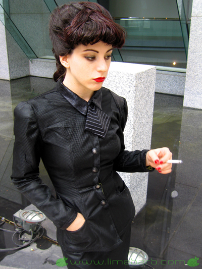 Rachael of BladeRunner, costume by limebarb.com. Photo by Jia, 2006