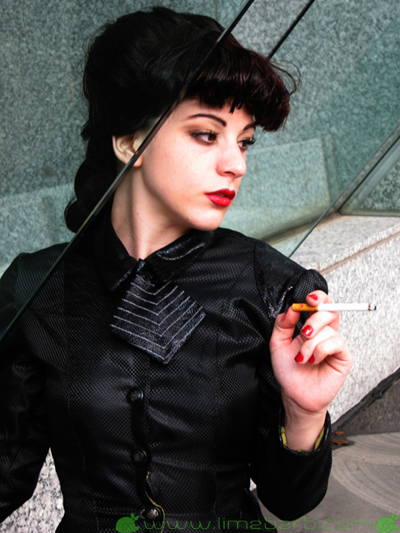 Rachael of BladeRunner, costume by limebarb.com. Photo by Jia, 2006