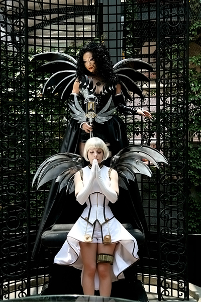 Barb as Suu (costume by limebarb.com), Yaya Han as Oruha